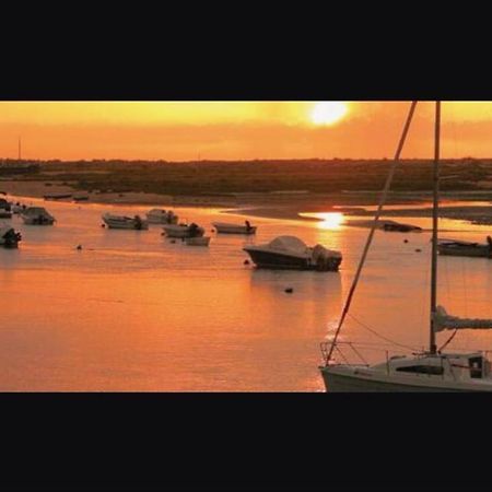 Ria Formosa Beach Apartment กาบานัส เด ตาวีรา ภายนอก รูปภาพ